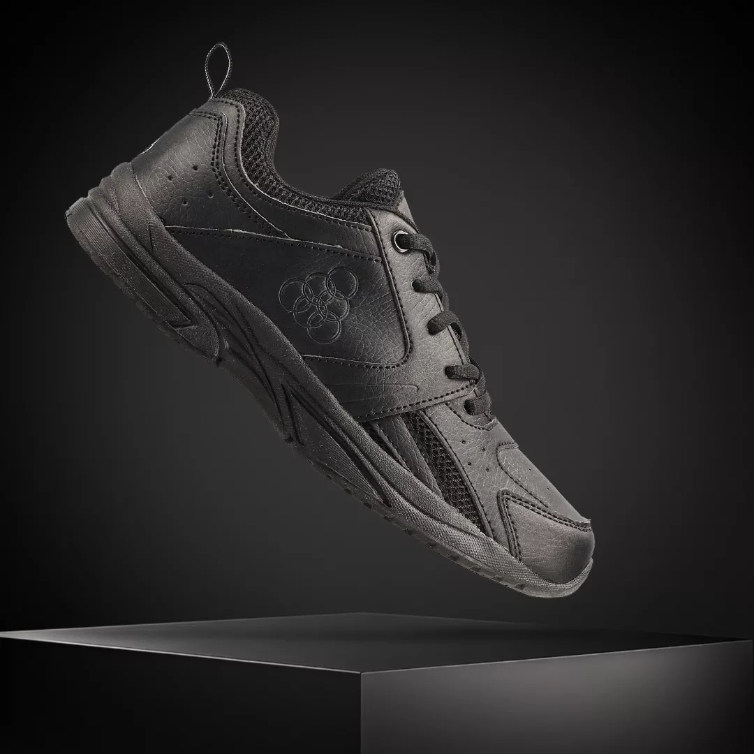 Olympic Recess  Lace-up Black size 8